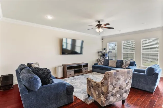 $389,000 | 7437 Silverado Drive, Marrero, LA 70072