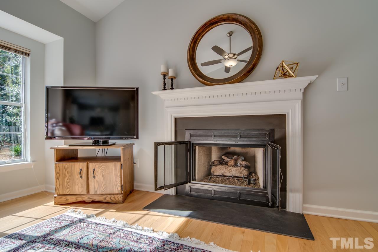 2114 Fountain Ridge Road Chapel Hill, NC 27517 - Photo 8 of 30