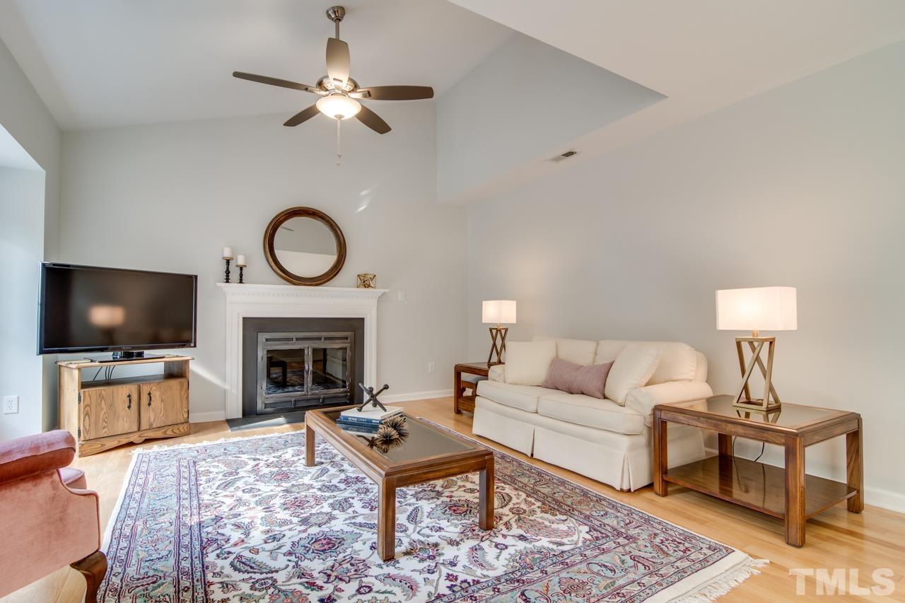 2114 Fountain Ridge Road Chapel Hill, NC 27517 - Photo 9 of 30