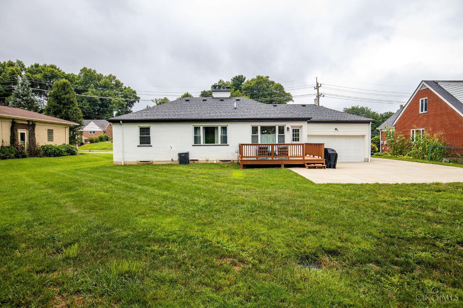 1794 Linneman Road Cincinnati, OH 45238 - Photo 33 of 48 Gallery Image 33