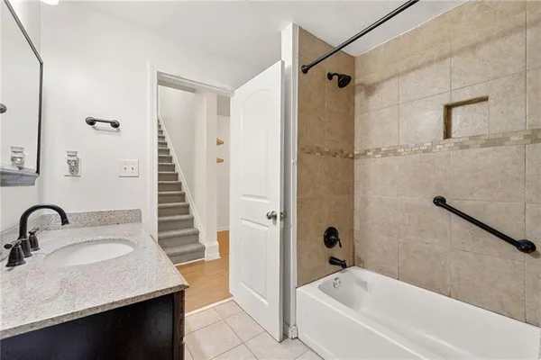 $575,000 | 4970 Creekside Lane, Powder Springs, GA 30127