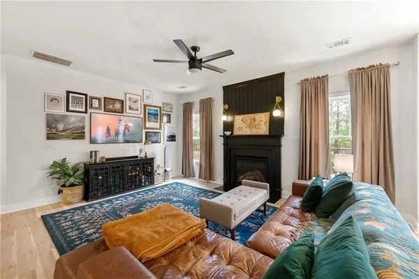 $575,000 | 4970 Creekside Lane, Powder Springs, GA 30127