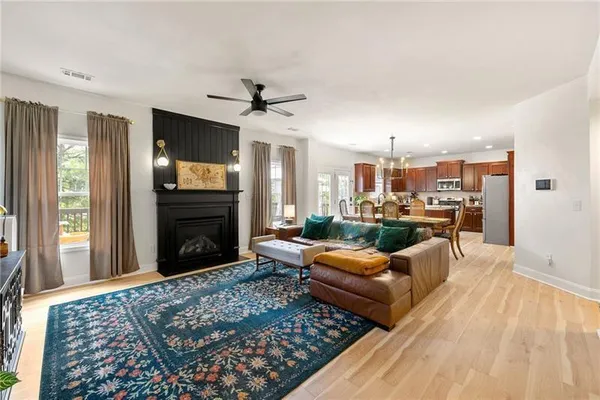 $575,000 | 4970 Creekside Lane, Powder Springs, GA 30127