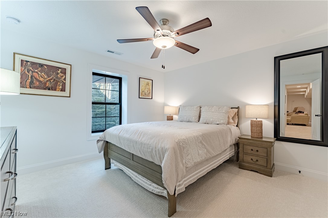 3685 Lewis Road Cleveland, OH 44124 - Photo 32 of 35