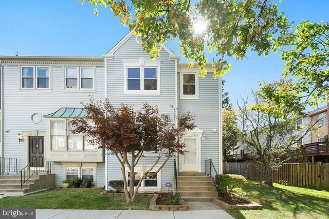 $570,000 | 920 Bayridge Terrace, Gaithersburg, MD 20878