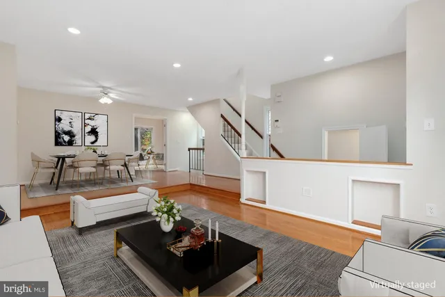 $570,000 | 920 Bayridge Terrace, Gaithersburg, MD 20878