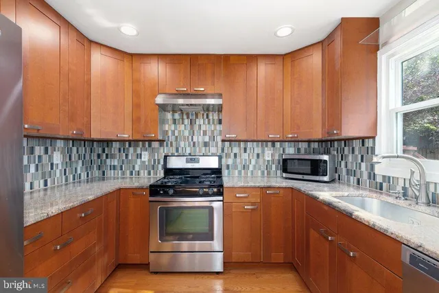 $570,000 | 920 Bayridge Terrace, Gaithersburg, MD 20878