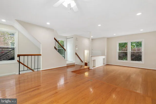 $570,000 | 920 Bayridge Terrace, Gaithersburg, MD 20878