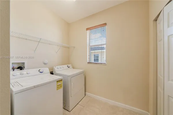 $5,000 | 16946 Southwest 90th Terrace Circle, Miami, FL 33196