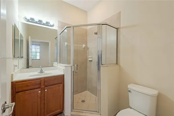 $5,000 | 16946 Southwest 90th Terrace Circle, Miami, FL 33196