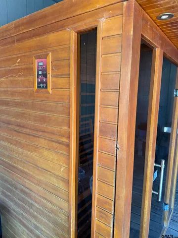 $975 | 132 Apt 2 Lindsey Road, Big Sandy, TX 75755