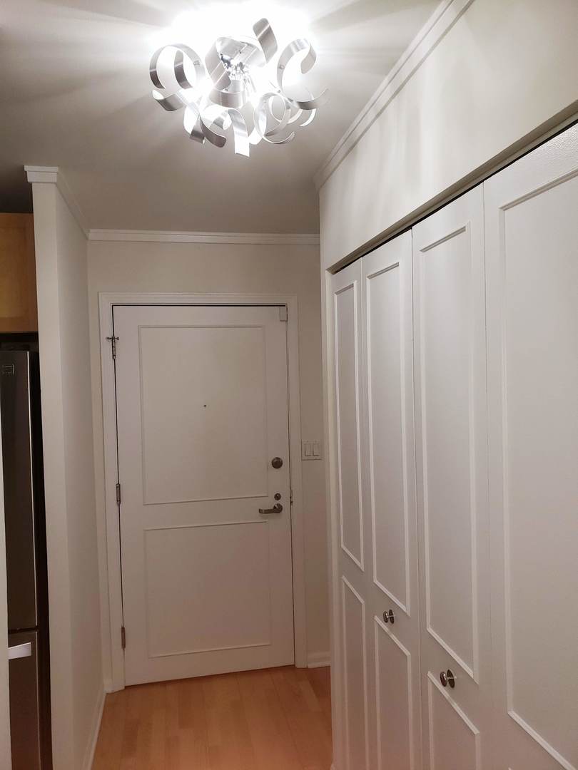 6102 North Sheridan Road, Unit 205 Chicago, IL 60660 - Photo 16 of 25