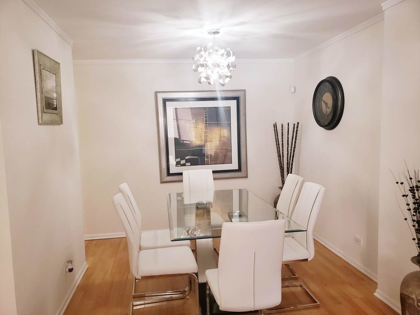 6102 North Sheridan Road, Unit 205 Chicago, IL 60660 - Photo 2 of 25