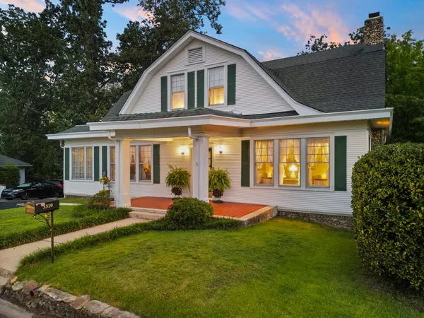 $415,000 | 3310 Alta Vista Drive, Chattanooga, TN 37411