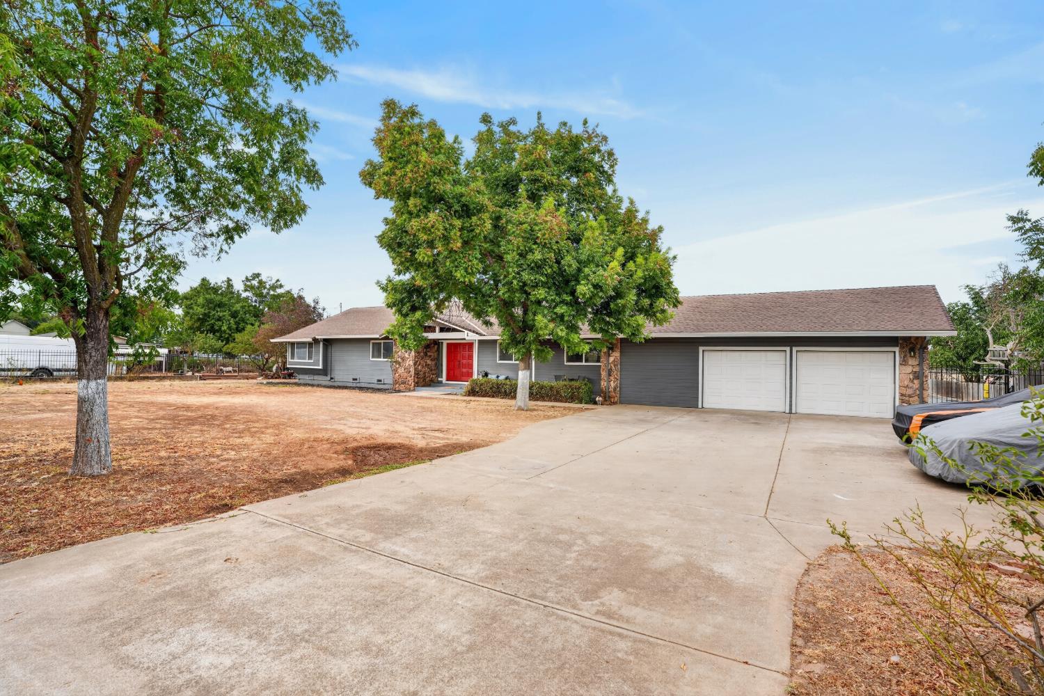 12301 East Jahant Road Acampo, CA 95220 - Photo 3 of 45 Gallery Image 3