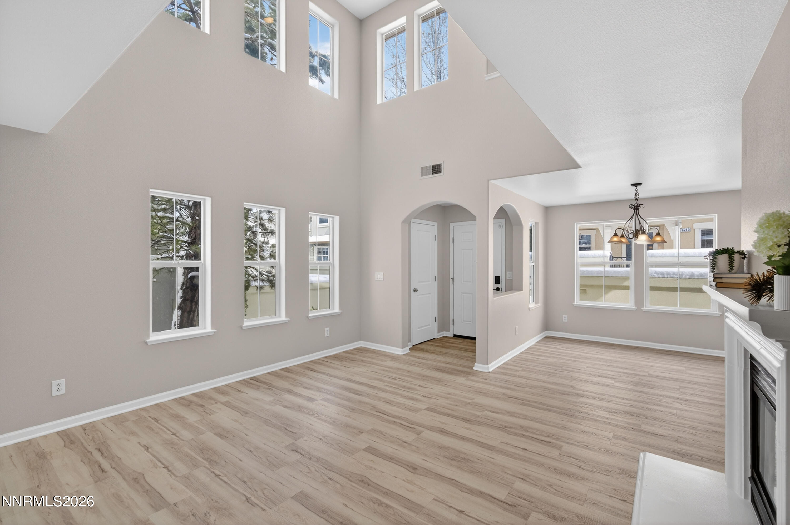 1630 Spring Hill Drive Reno, NV 89523 - Photo 13 of 37 001_DSC02324