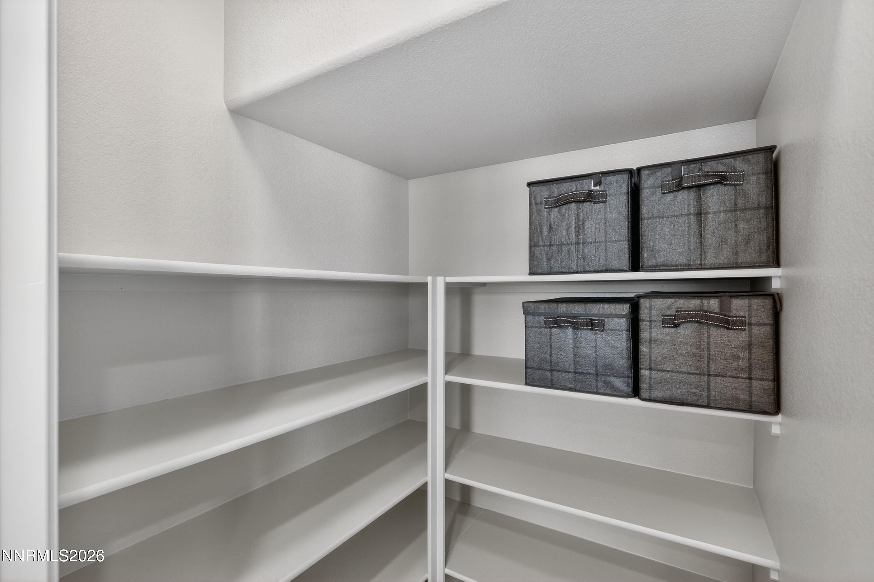 1630 Spring Hill Drive Reno, NV 89523 - Photo 35 of 37 011_DSC02382