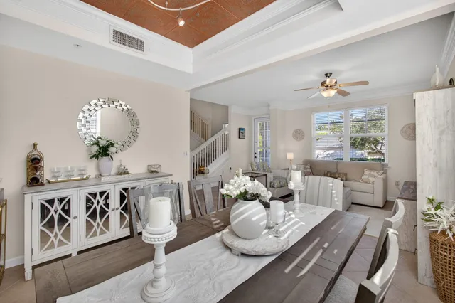 $725,000 | 156 Aragon Way, Unit 101, Jupiter, FL 33458