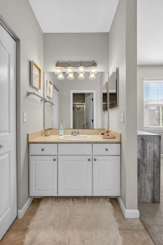 $725,000 | 156 Aragon Way, Unit 101, Jupiter, FL 33458