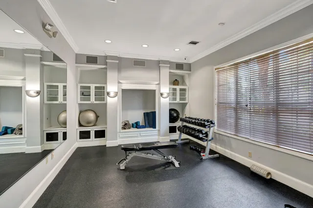 $725,000 | 156 Aragon Way, Unit 101, Jupiter, FL 33458