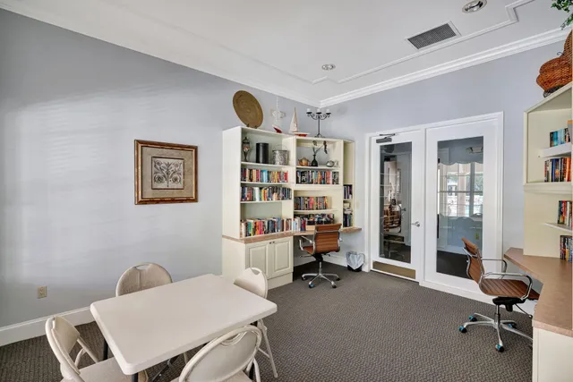 $725,000 | 156 Aragon Way, Unit 101, Jupiter, FL 33458