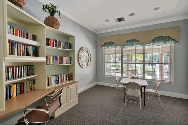 $725,000 | 156 Aragon Way, Unit 101, Jupiter, FL 33458