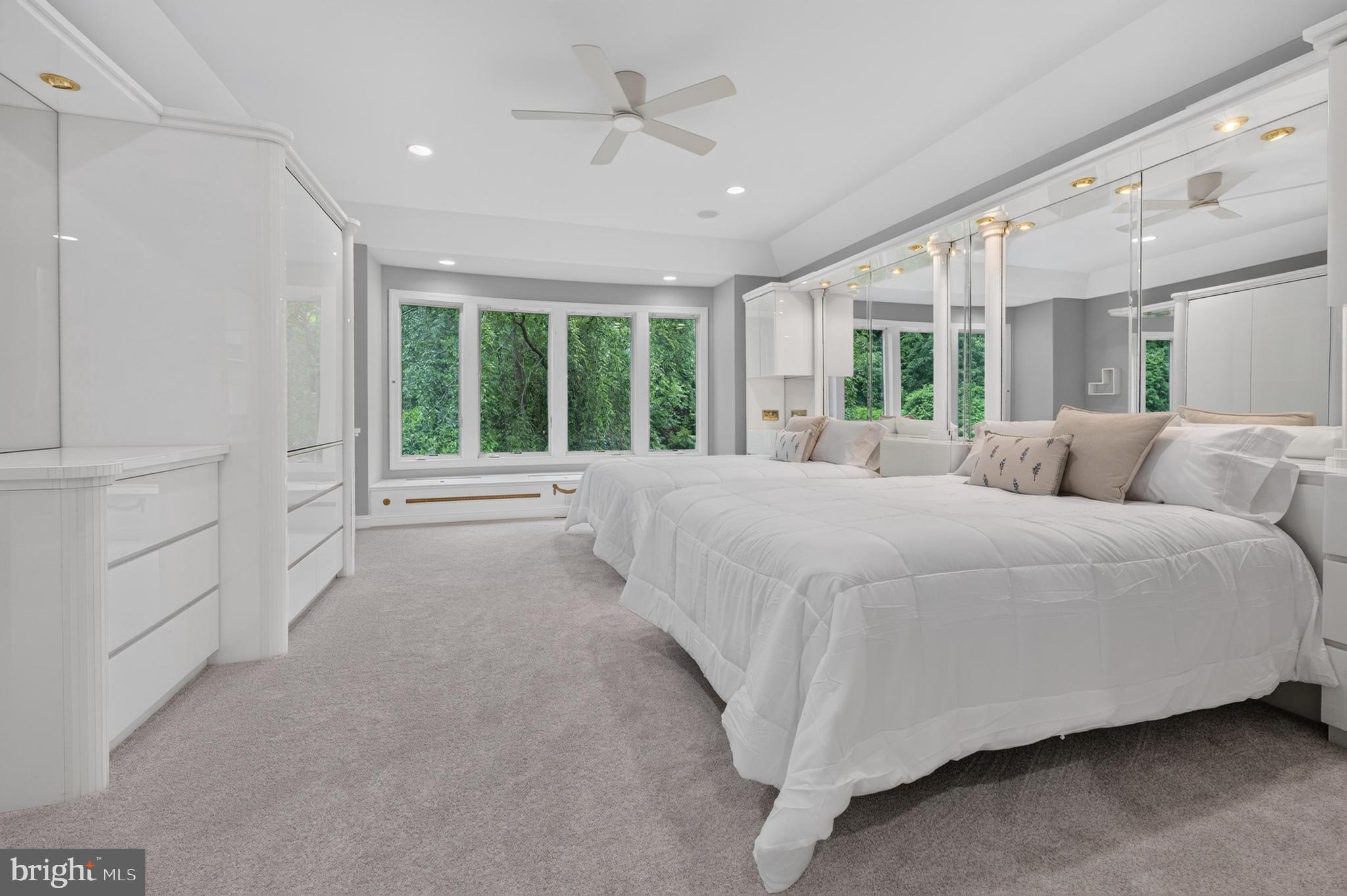 415 Bridgeboro Road Moorestown, NJ 08057 - Photo 52 of 91 Right Wing -
Master Bedroom