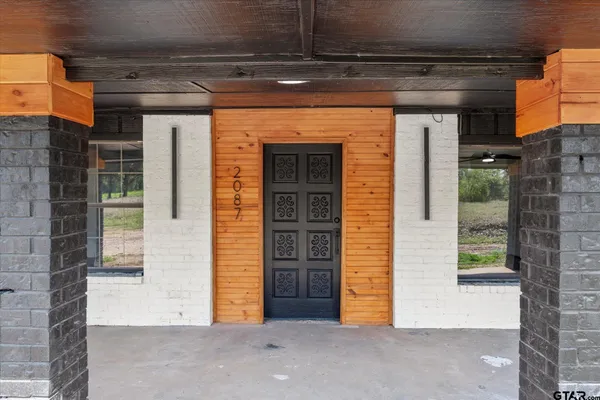 $289,900 | 2087 County Road 3320, Mount Pleasant, TX 75455