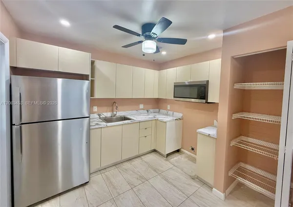 $2,350 | 6290 Northwest 14th Street, Unit 6290, Sunrise, FL 33313