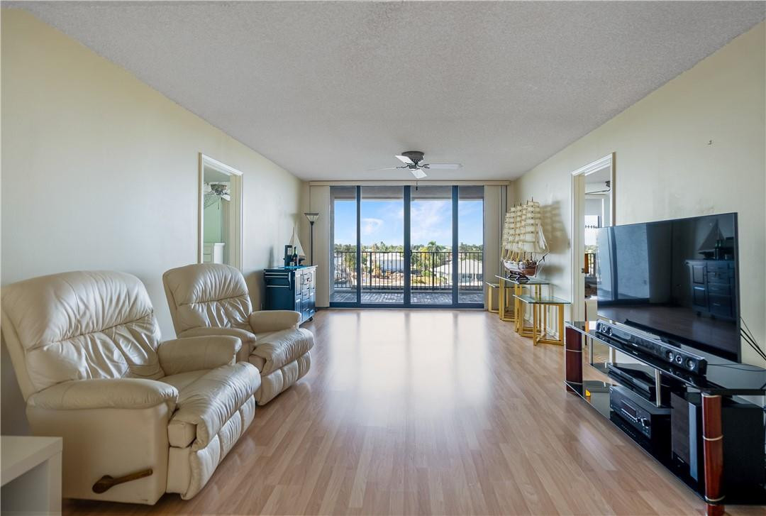 701 North Riverside Drive, Unit 403 Pompano Beach, FL 33062 - Photo 5 of 40 Living Room