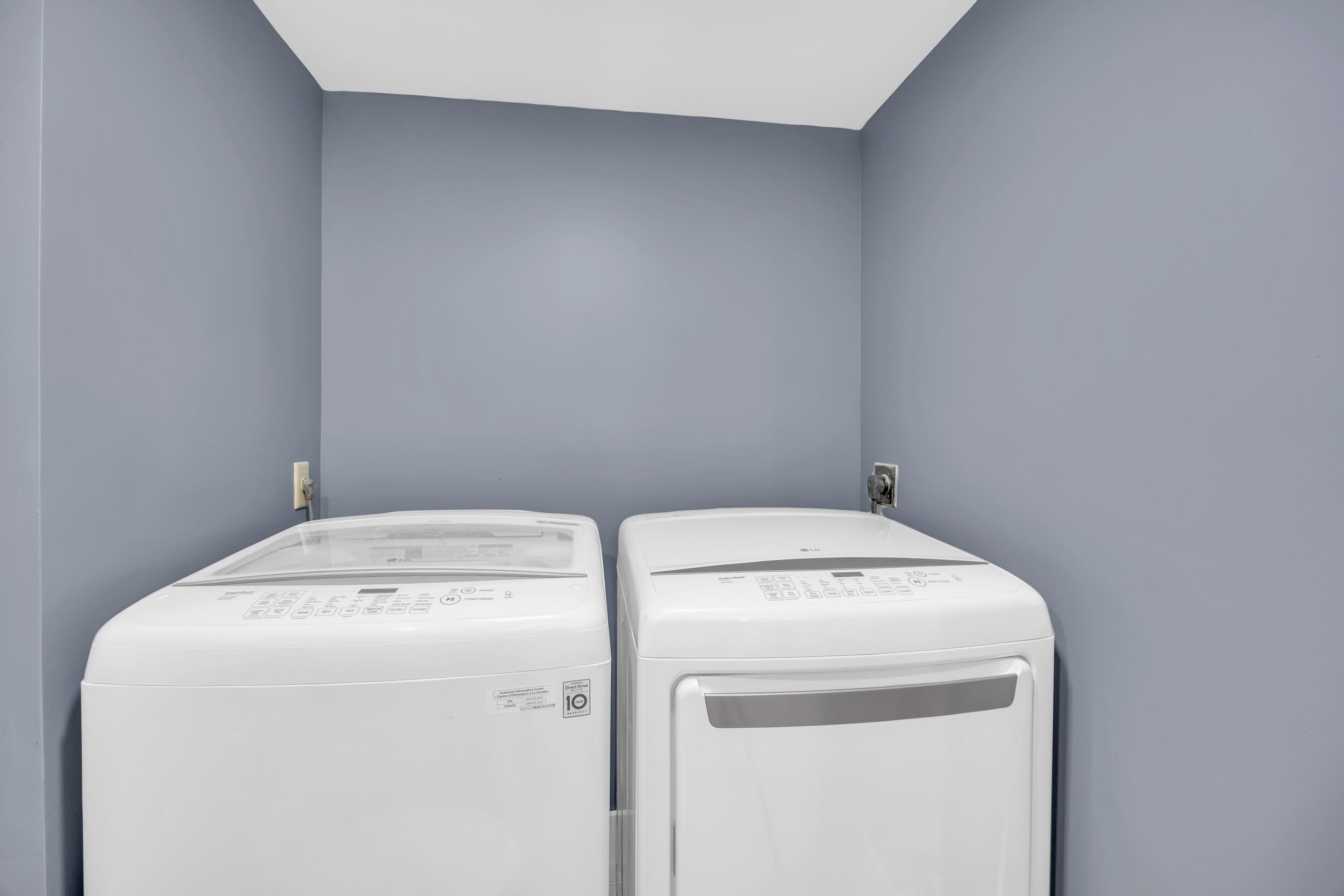 1208 12th Court Jupiter, FL 33477 - Photo 28 of 31 a utility room with dryer and washer