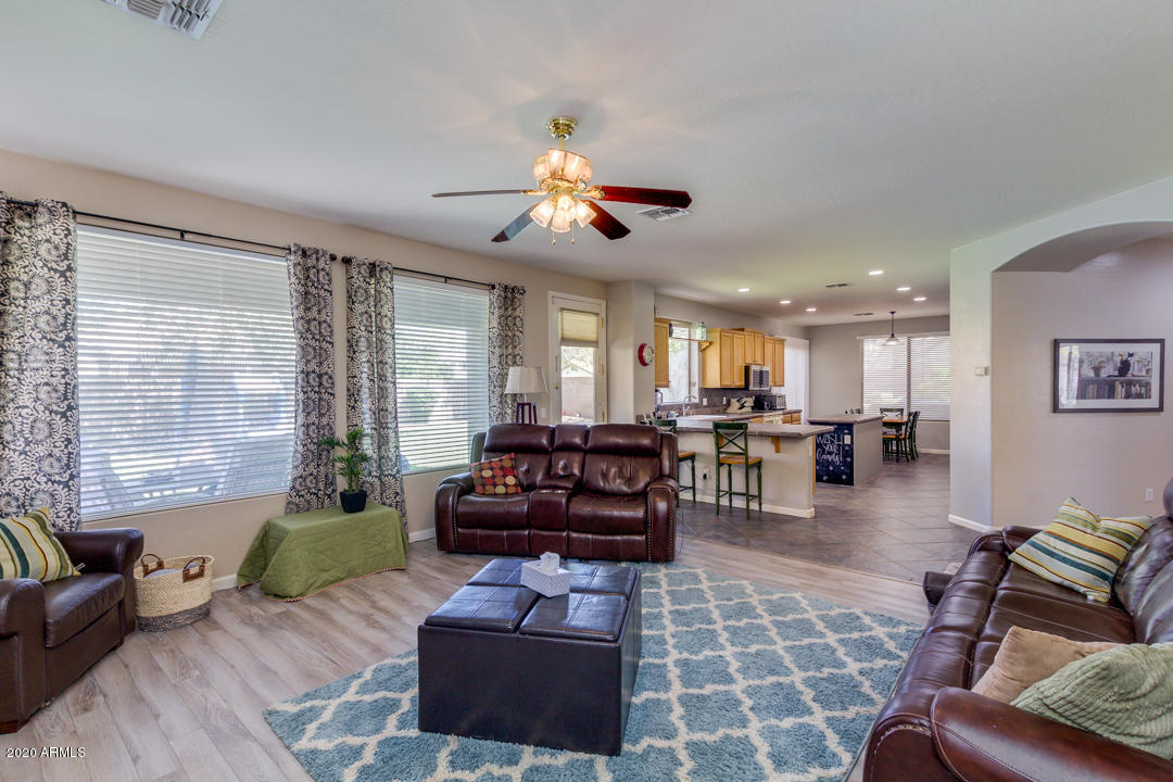 3556 East Bridgeport Parkway Gilbert, AZ 85295 - Photo 14 of 40 14-Bridgeport
