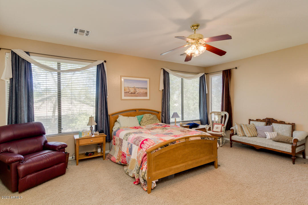 3556 East Bridgeport Parkway Gilbert, AZ 85295 - Photo 23 of 40 24-Bridgeport