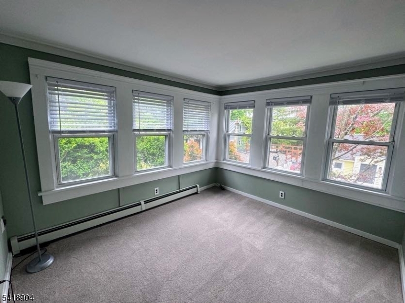 32 Laurel Drive Oak Ridge, NJ 07438 - Photo 14 of 19