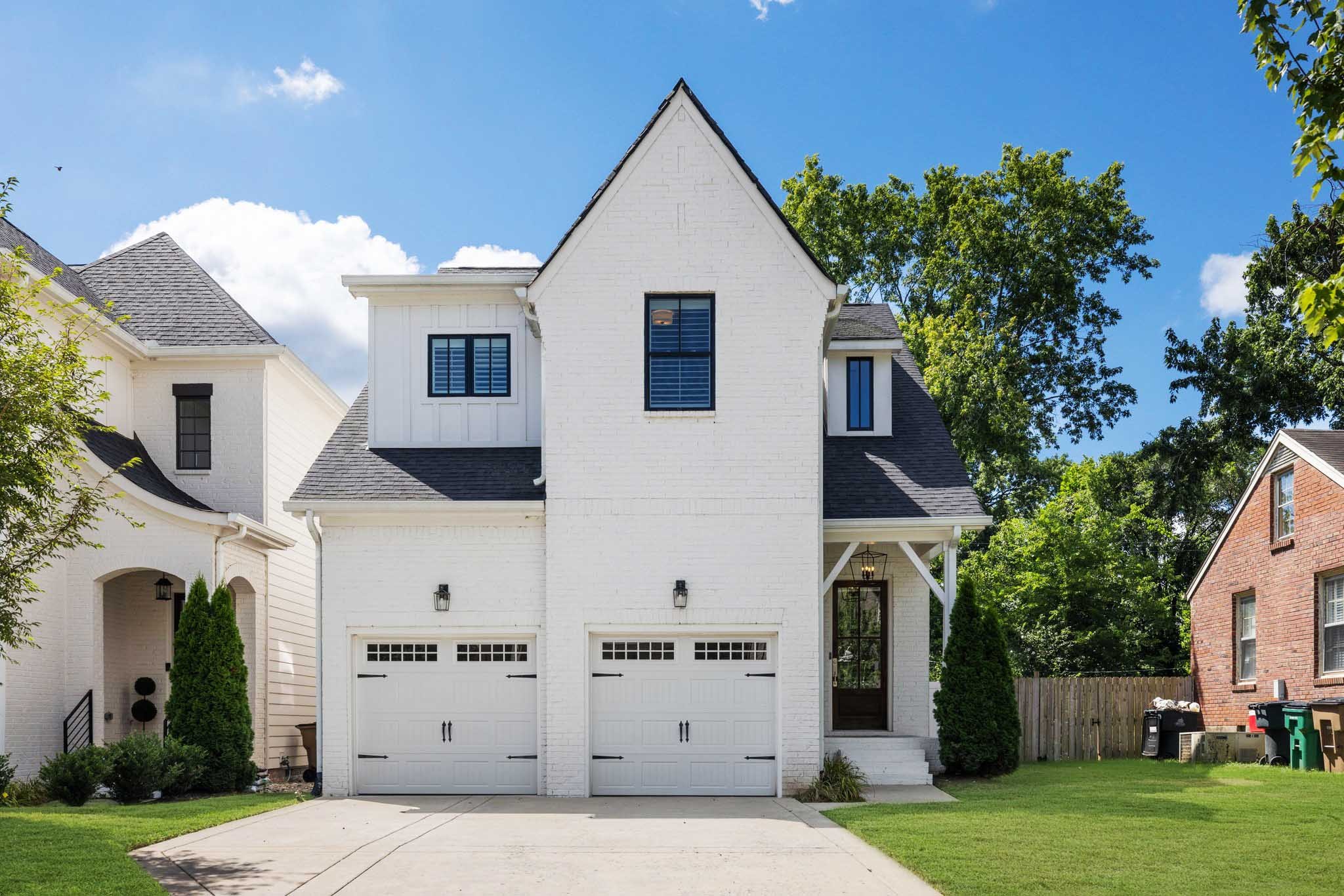 5543 Knob Road Nashville, TN 37209 - Photo 2 of 64 a view of a house with a yard