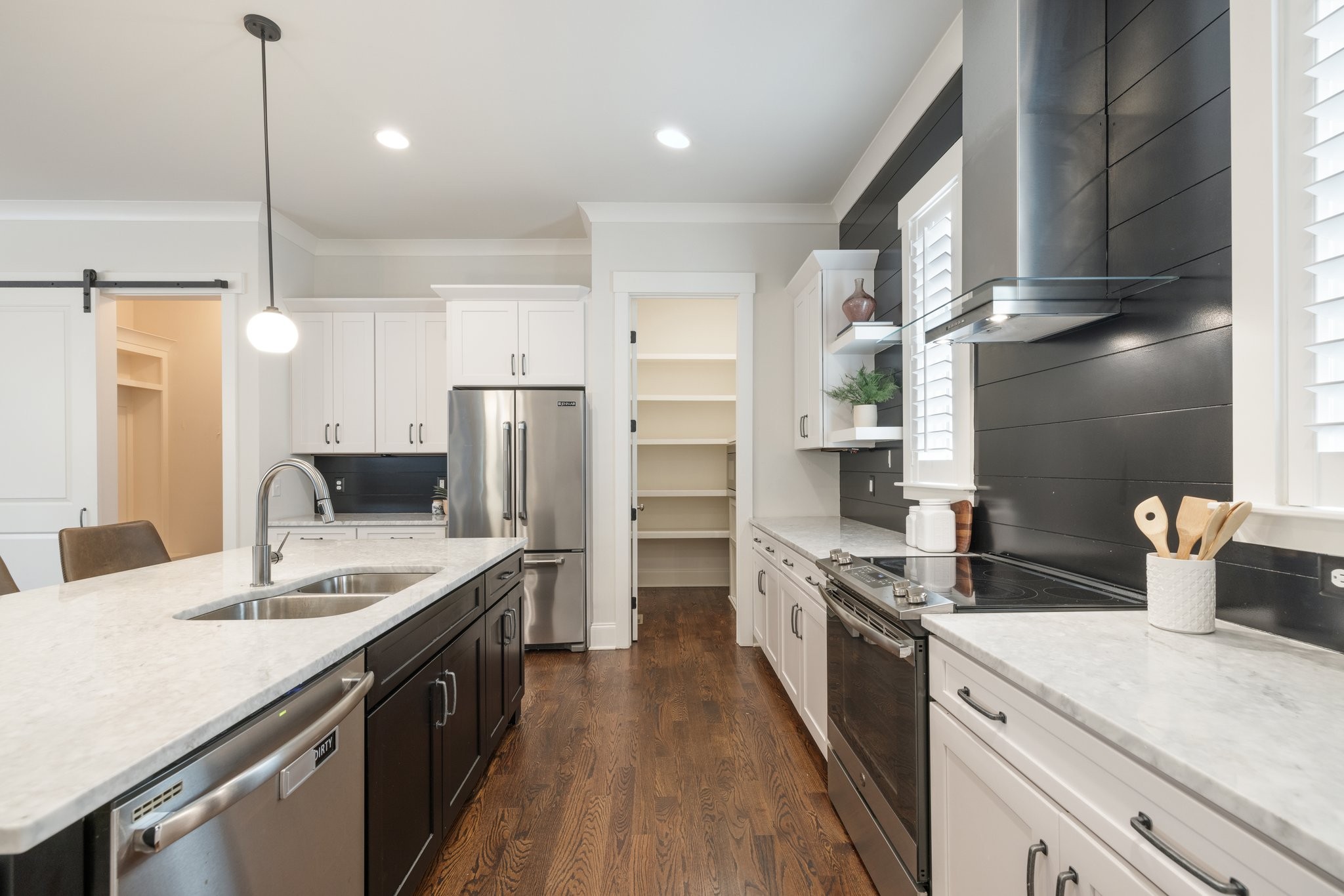 5543 Knob Road Nashville, TN 37209 - Photo 25 of 64