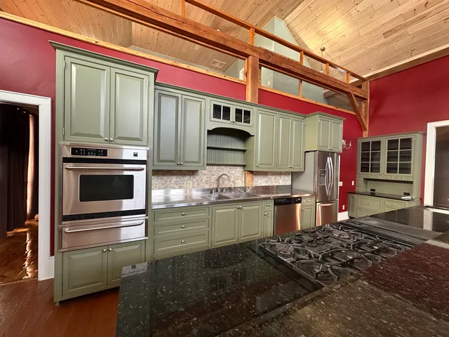 $1,200,000 | 2112 Middle Road, Salisbury, VT 05769