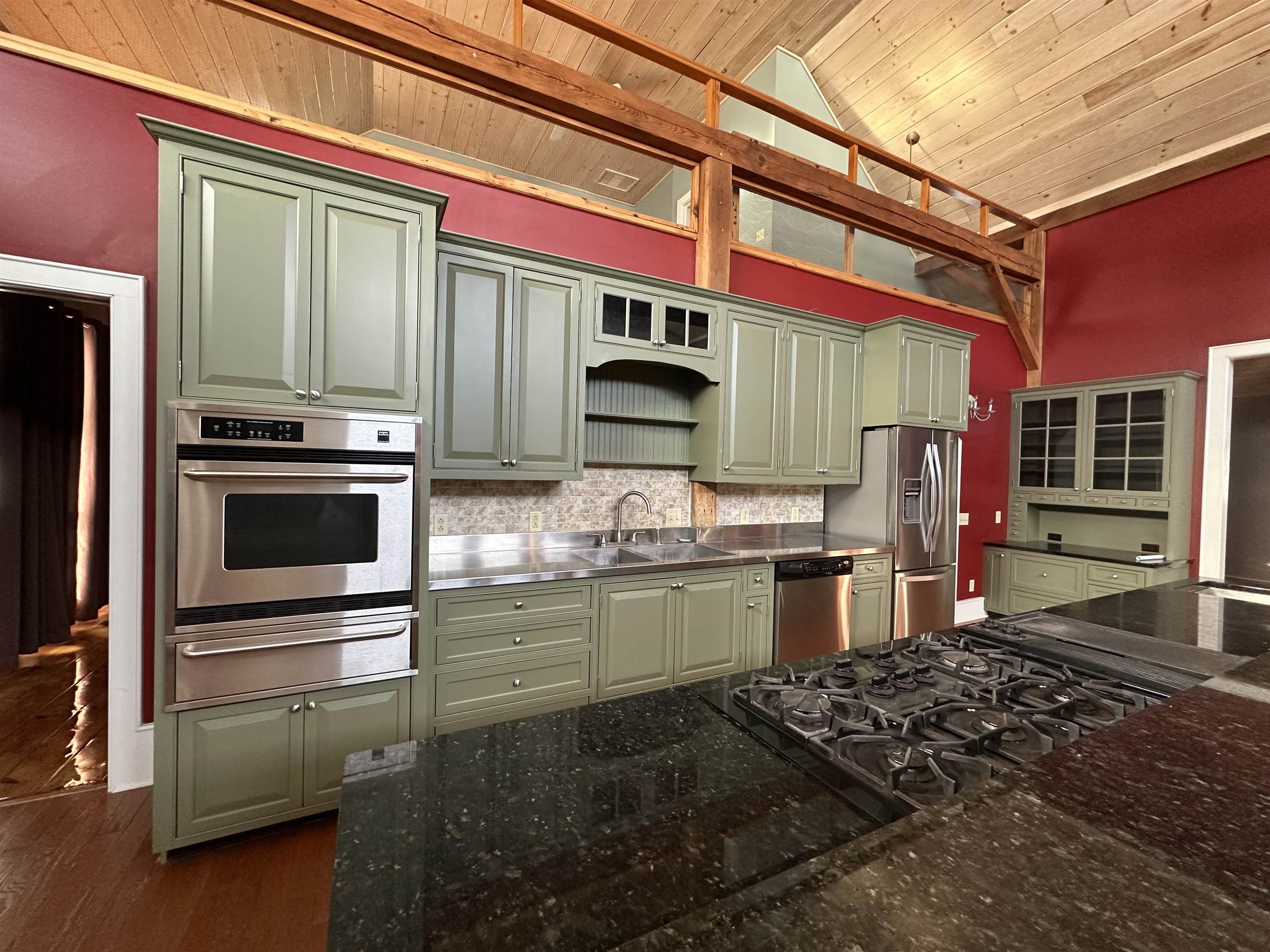 2112 Middle Road Salisbury, VT 05769 - Photo 20 of 55