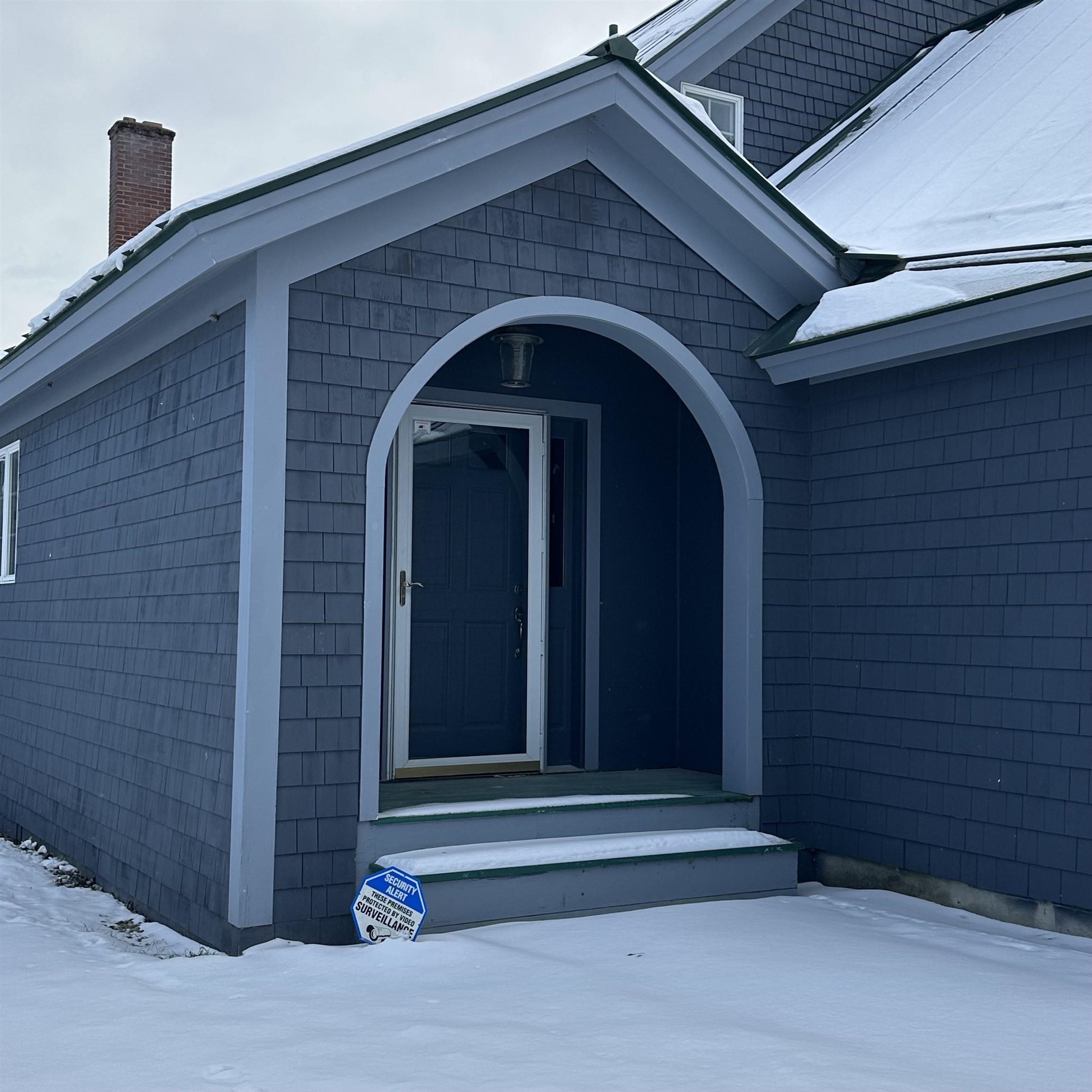 2112 Middle Road Salisbury, VT 05769 - Photo 2 of 55