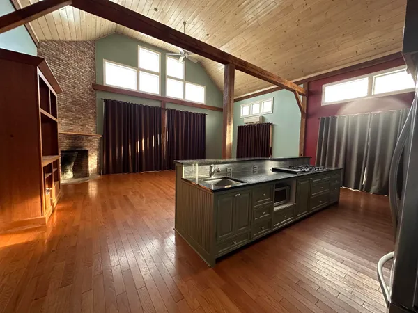 $1,150,000 | 2112 Middle Road, Salisbury, VT 05769