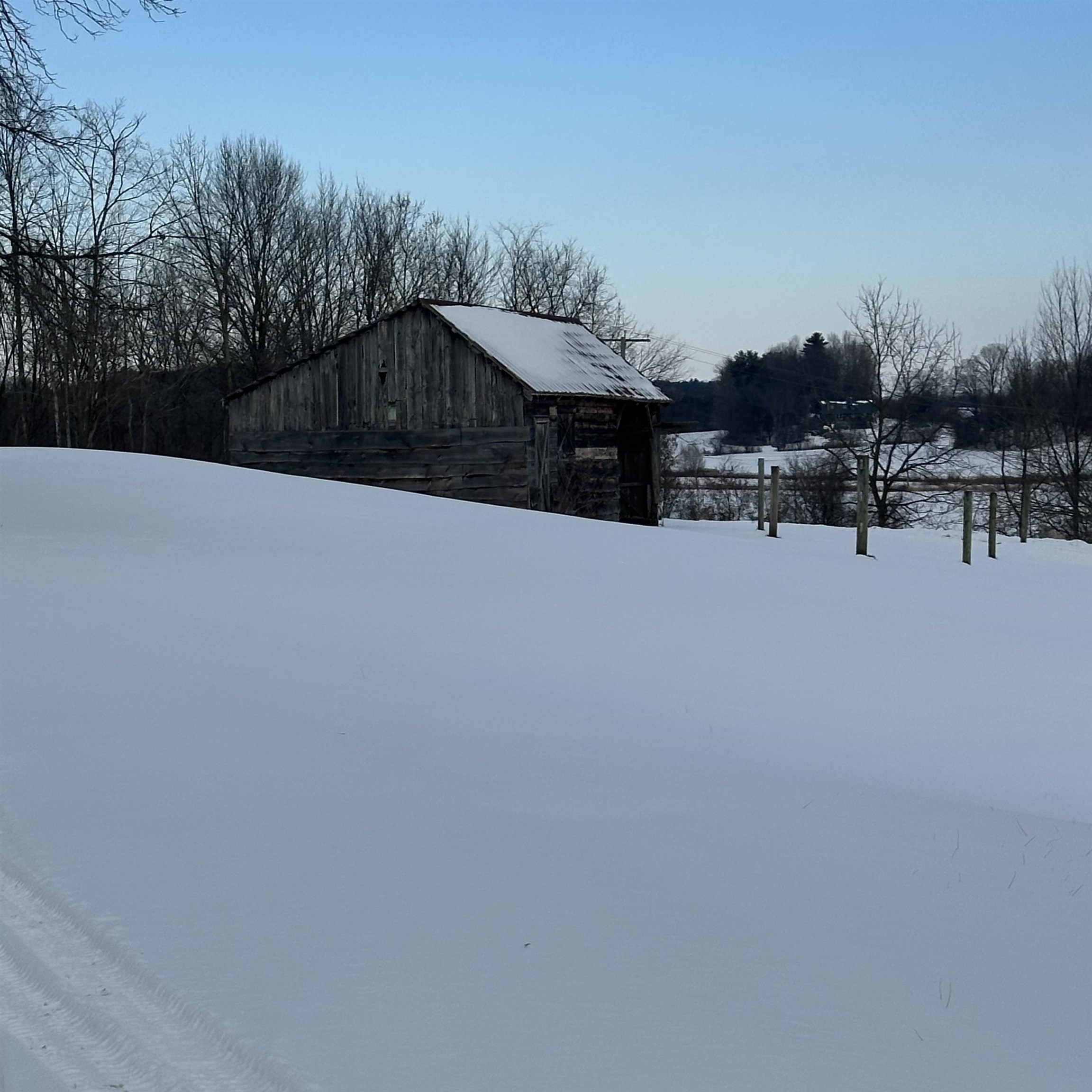 2112 Middle Road Salisbury, VT 05769 - Photo 5 of 55