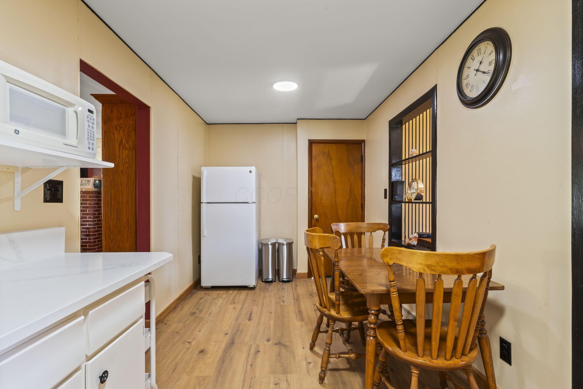 507 Agler Road Columbus, OH 43230 - Photo 18 of 74 Kitchen