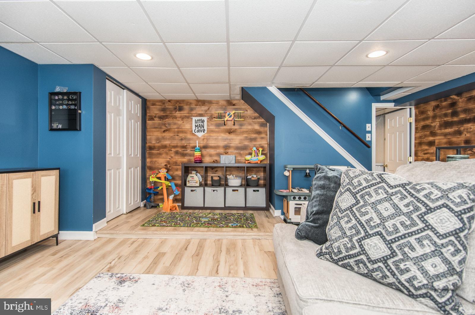12718 Kenny Road Philadelphia, PA 19154 - Photo 39 of 52 Fully Finished Basement