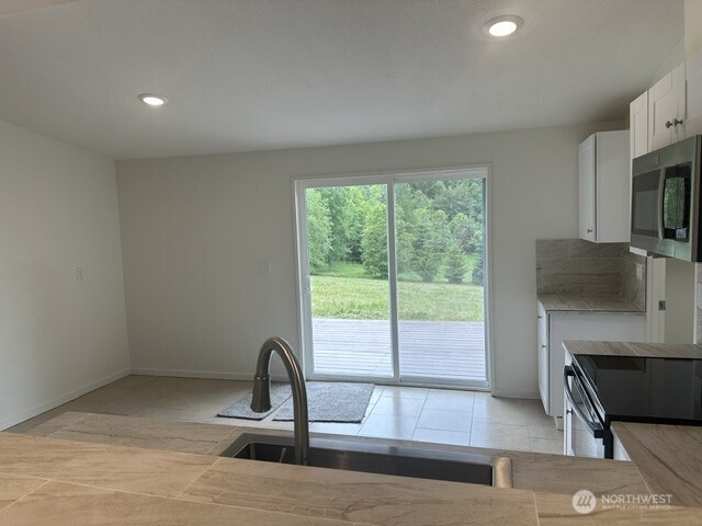 257 Easy Street Road Silverlake, WA 98645 - Photo 9 of 29