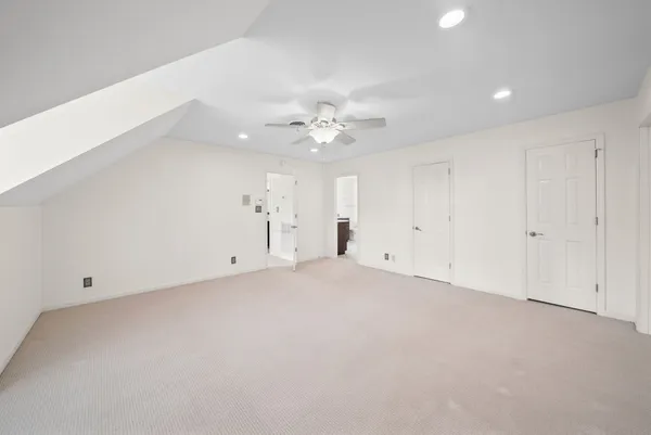 $755,900 | 815 Shady Bluff Trail, Clarksville, TN 37043