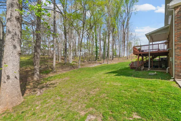 $755,900 | 815 Shady Bluff Trail, Clarksville, TN 37043