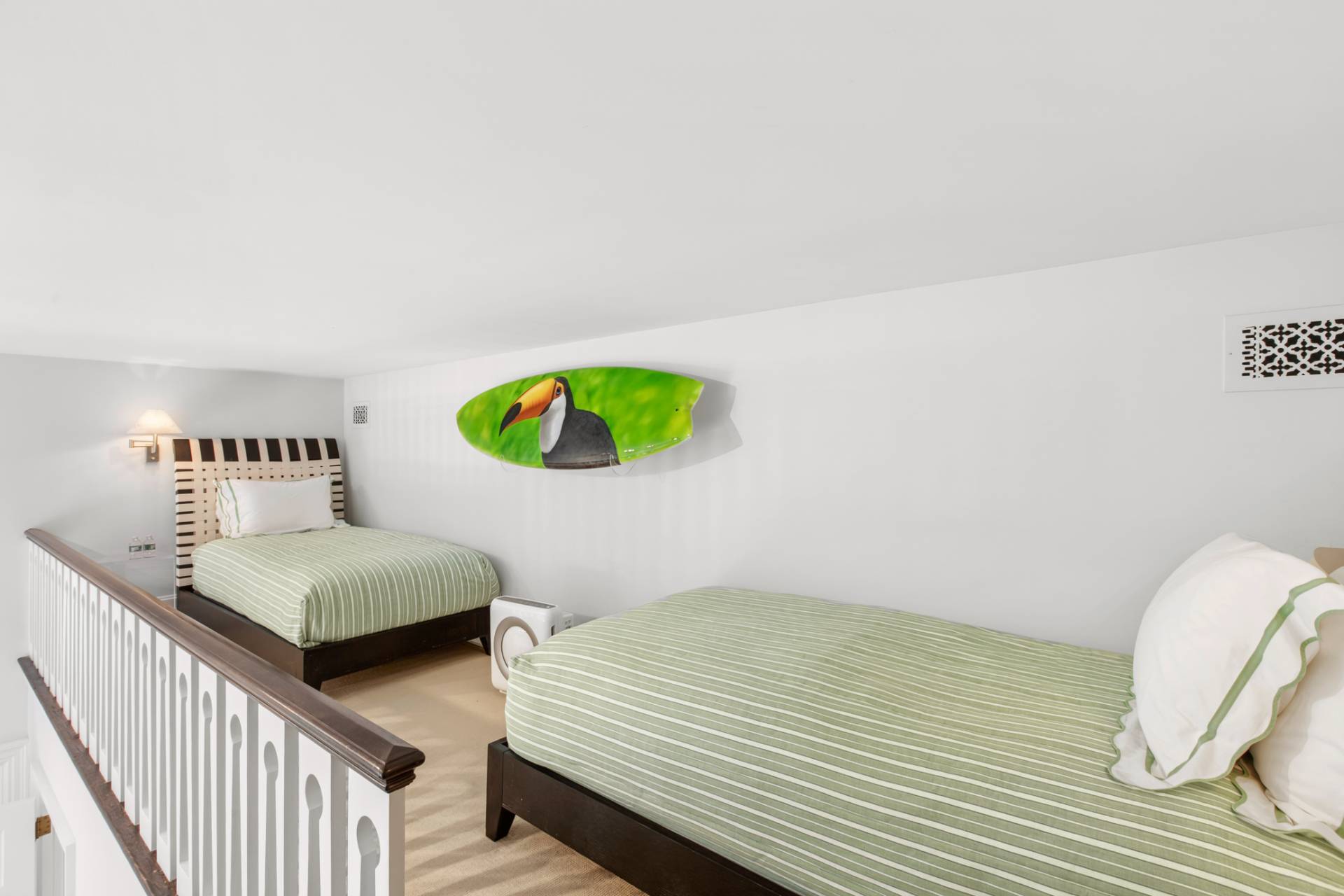 795 Ocean Road Bridgehampton, NY 11932 - Photo 21 of 31 Gallery Image 21