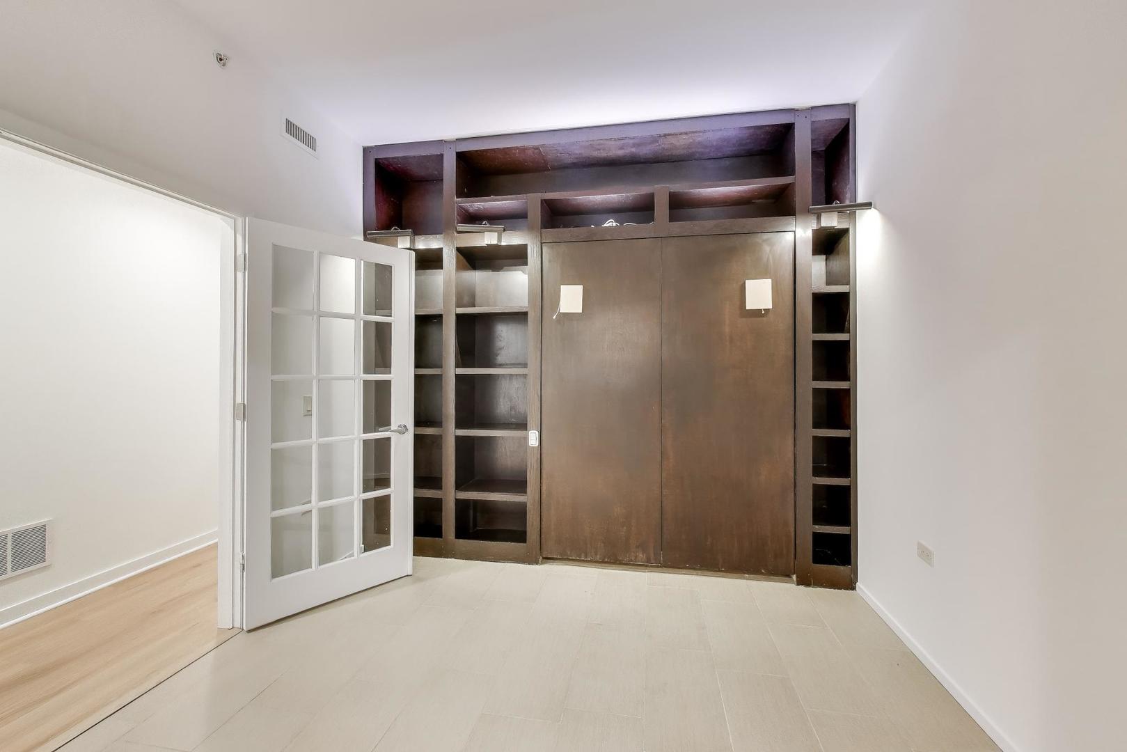 310 South Michigan Avenue, Unit 1013 Chicago, IL 60604 - Photo 23 of 39