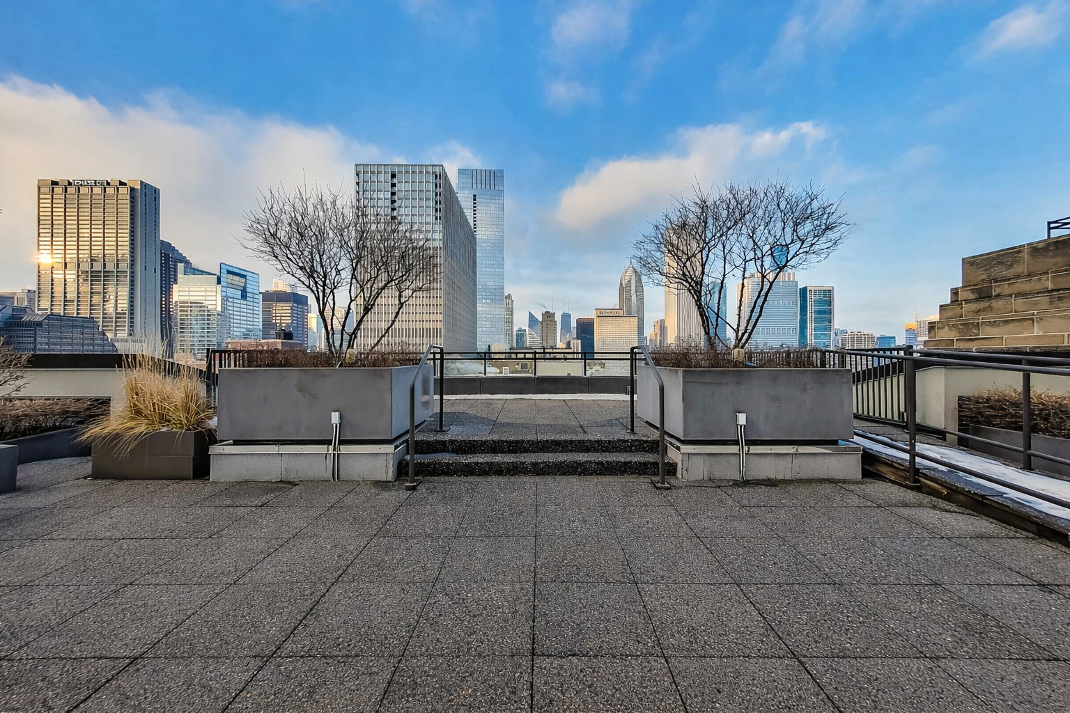 310 South Michigan Avenue, Unit 1013 Chicago, IL 60604 - Photo 34 of 39