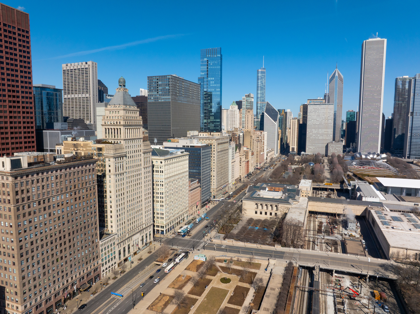 310 South Michigan Avenue, Unit 1013 Chicago, IL 60604 - Photo 36 of 39